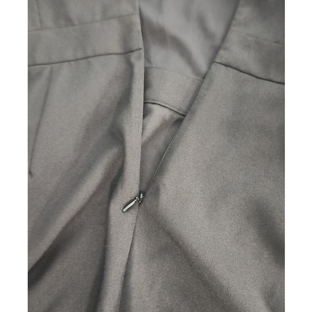 Banana Republic Jumpsuit Women's size 10 Black Ankle Length Sleeveless Pockets - Picture 9 of 16